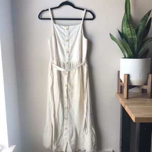 Old Navy Beige Maxi Dress (NWOT)